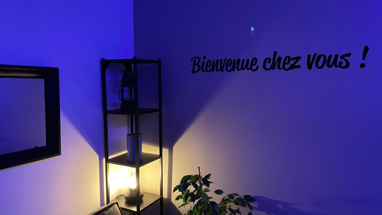 Bienvenue Chez Vous "Appartement Classe 2 Etoiles En Rdc Avec Espace Exterieur Et Parking" 多勒 外观 照片